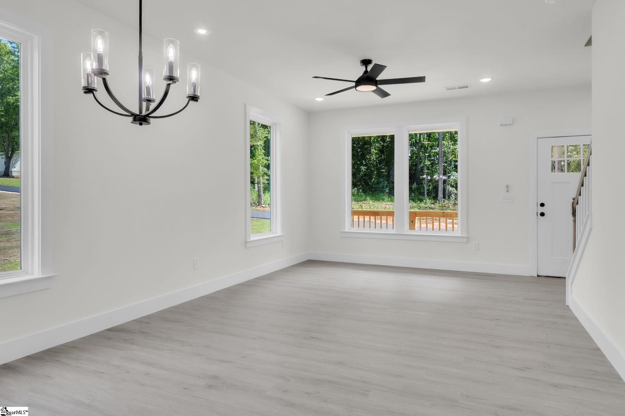 331 Peachtree Street Woodruff, SC 29388