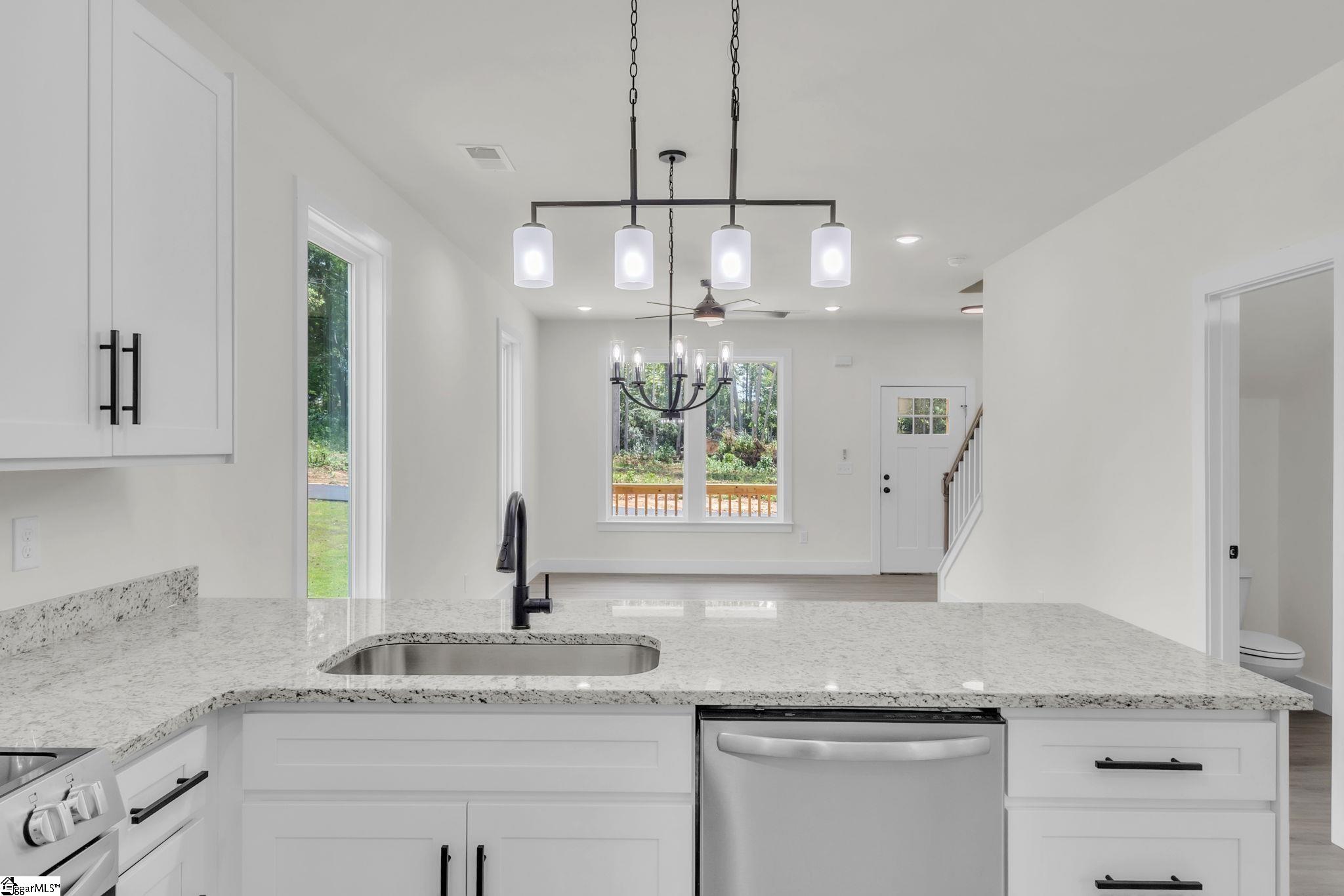331 Peachtree Street Woodruff, SC 29388