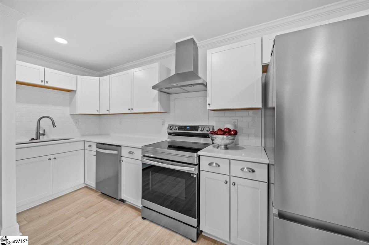 118 S Estate Drive Greenville, SC 29605