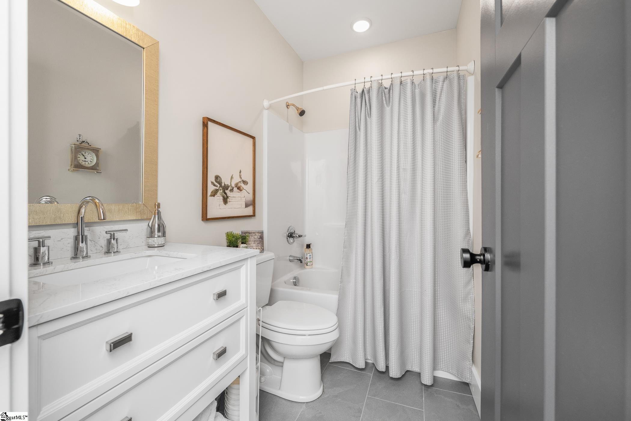254 N Suber Road Greer, SC 29651