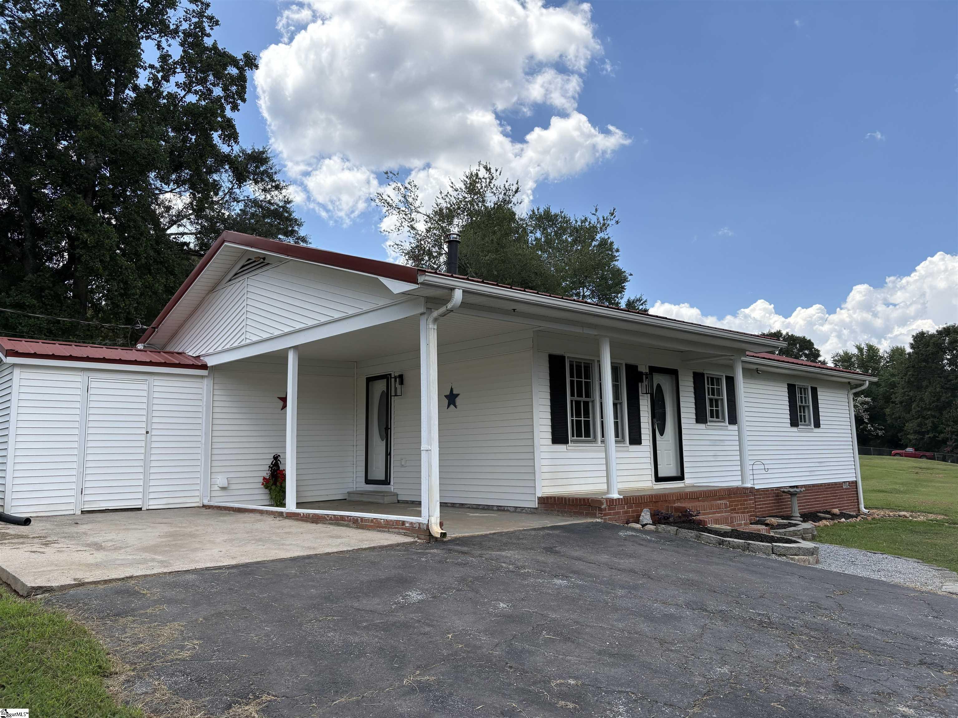 126 Venture Drive Liberty, SC 29657