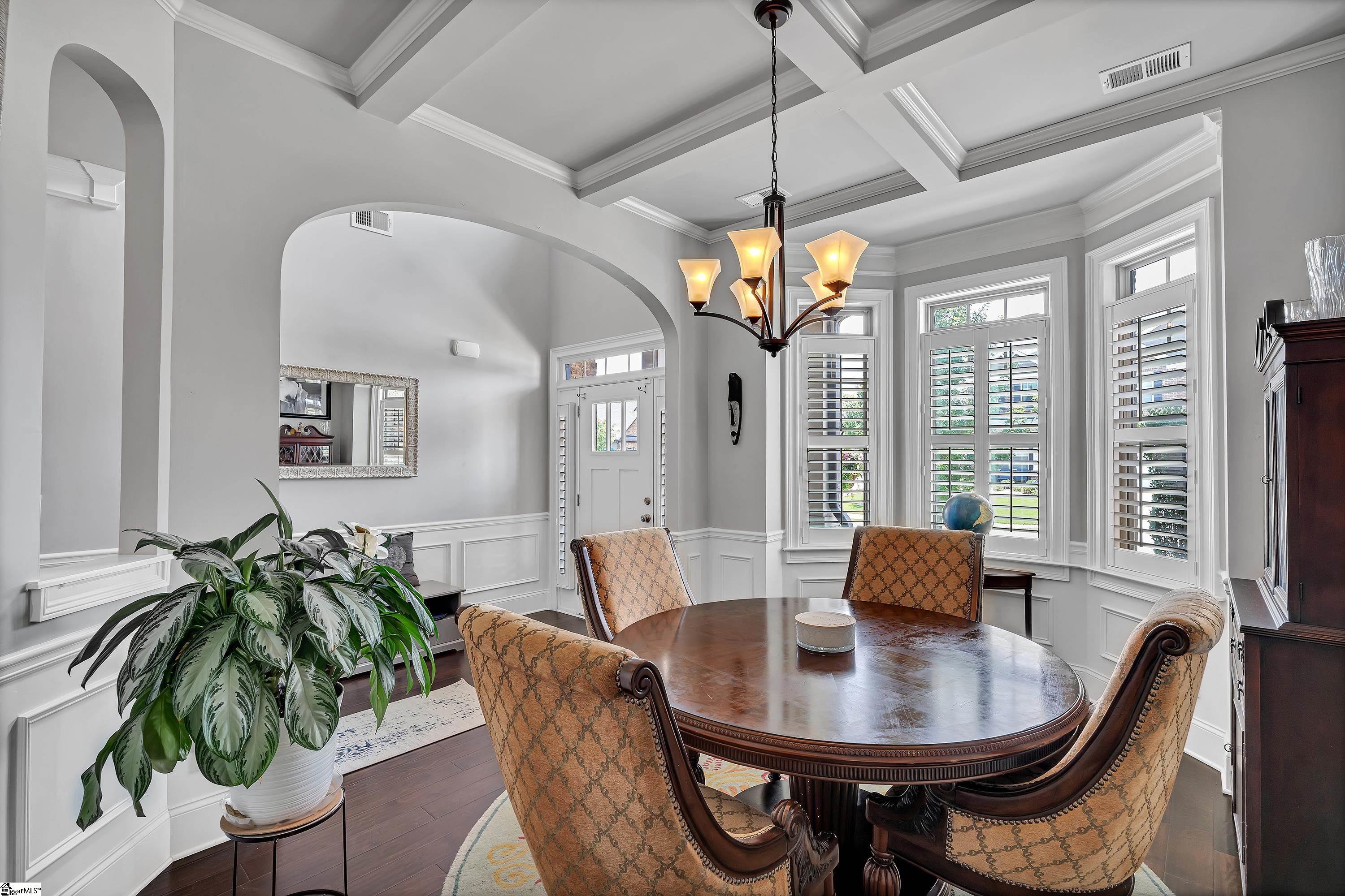 100 Elmway Lane Simpsonville, SC 29681