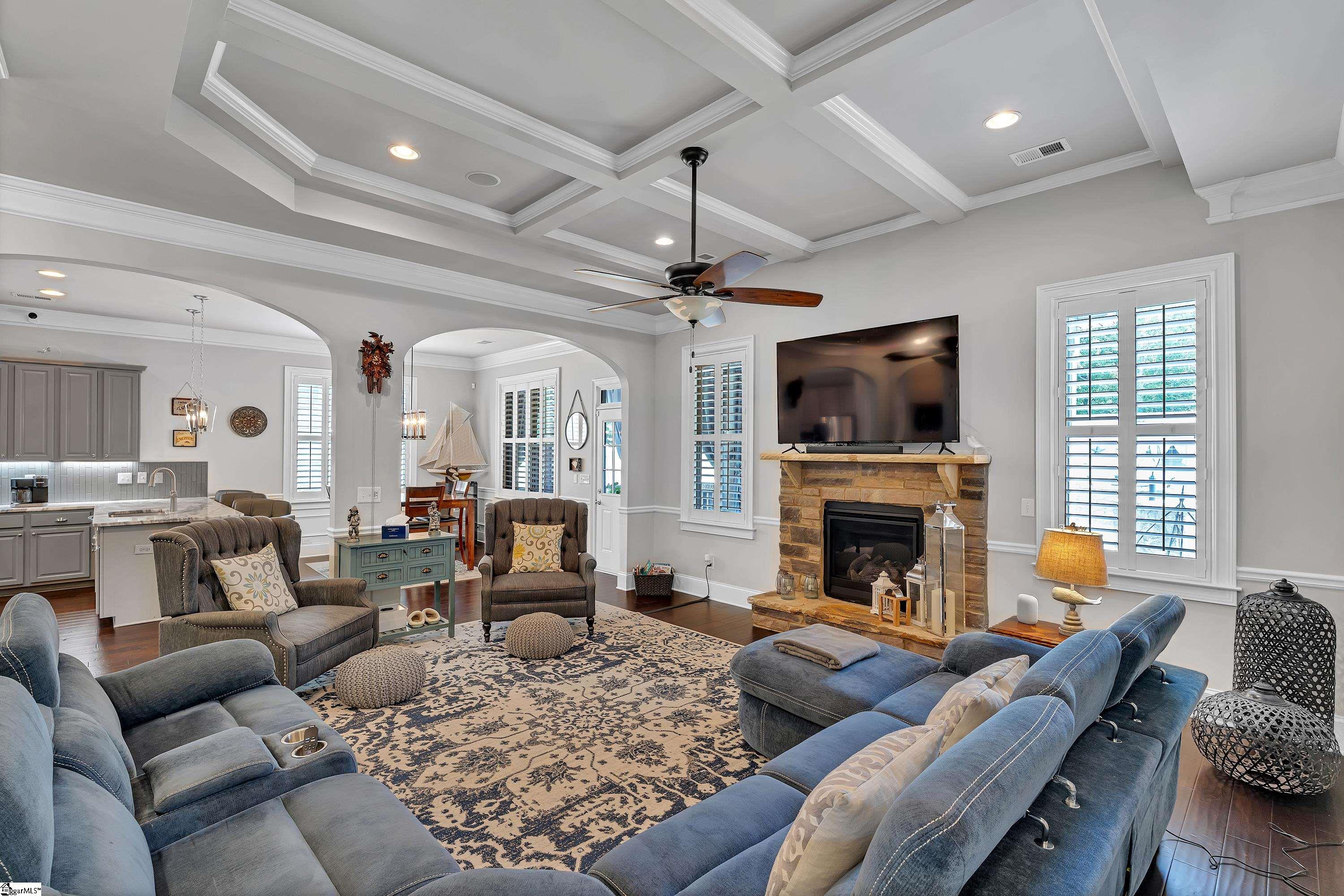 100 Elmway Lane Simpsonville, SC 29681