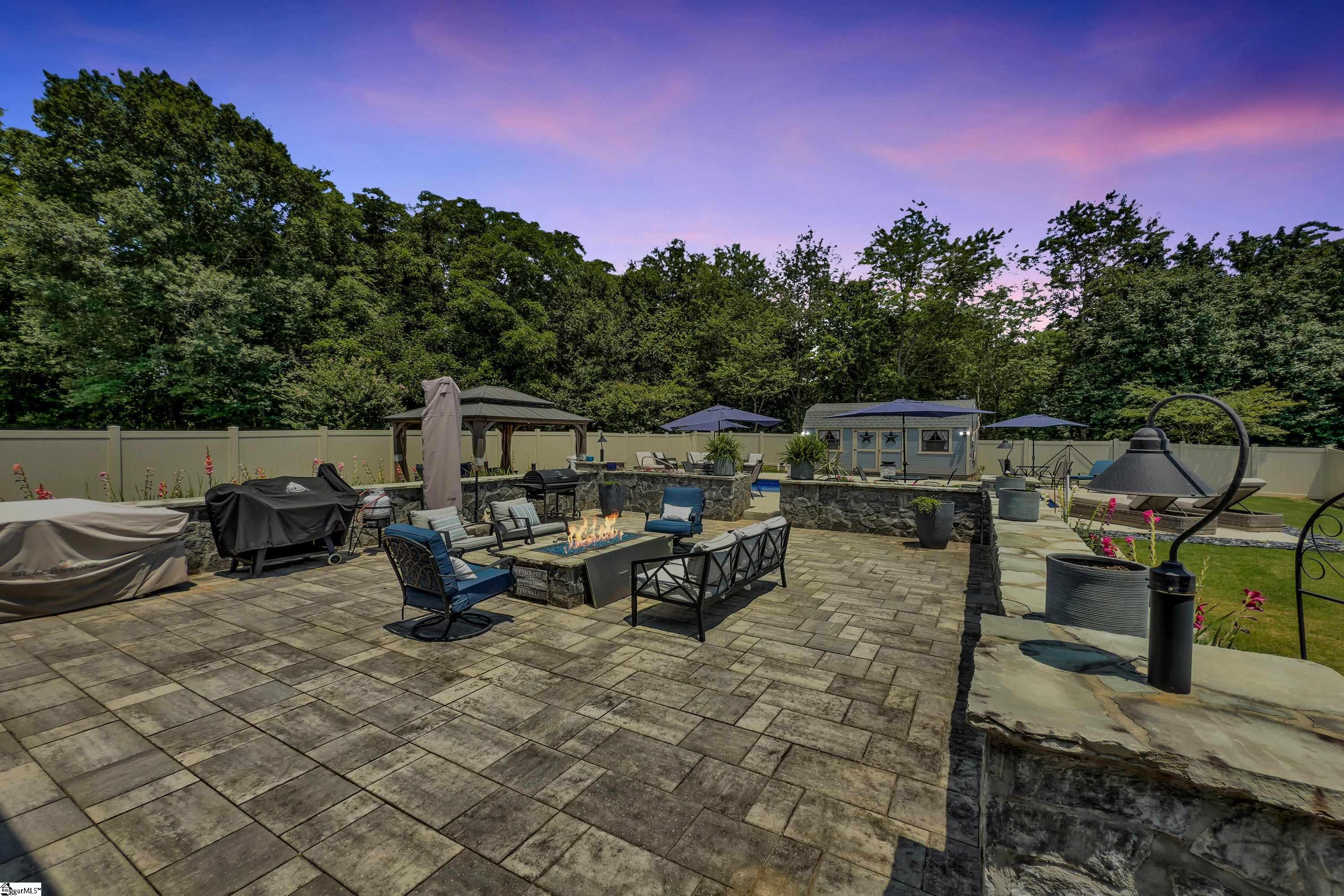 100 Elmway Lane Simpsonville, SC 29681