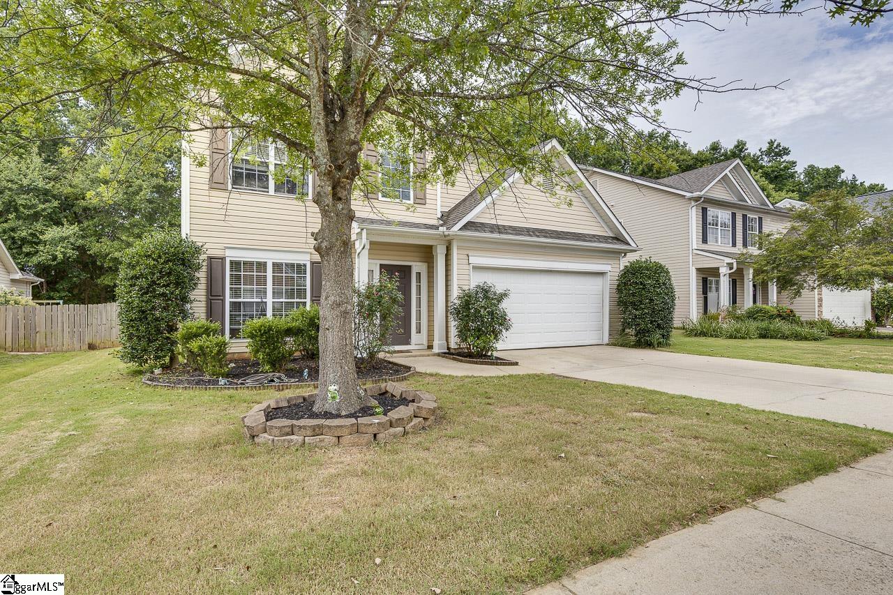 27 Farmbrook Way Simpsonville, SC 29681