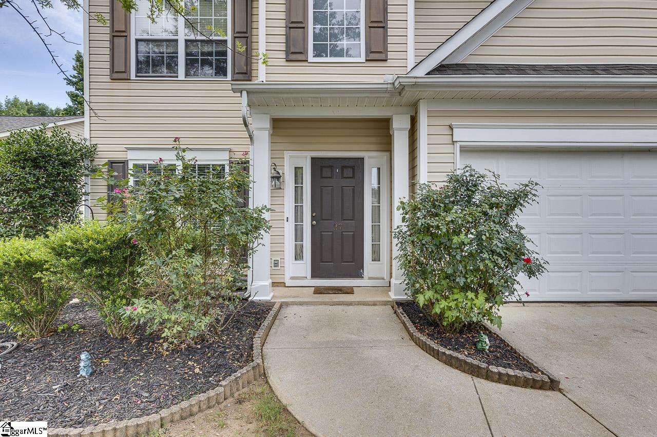 27 Farmbrook Way Simpsonville, SC 29681