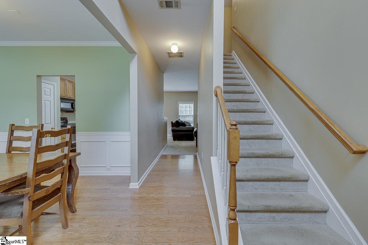 27 Farmbrook Way Simpsonville, SC 29681