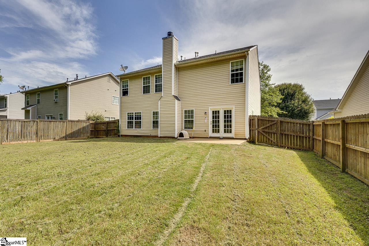 27 Farmbrook Way Simpsonville, SC 29681