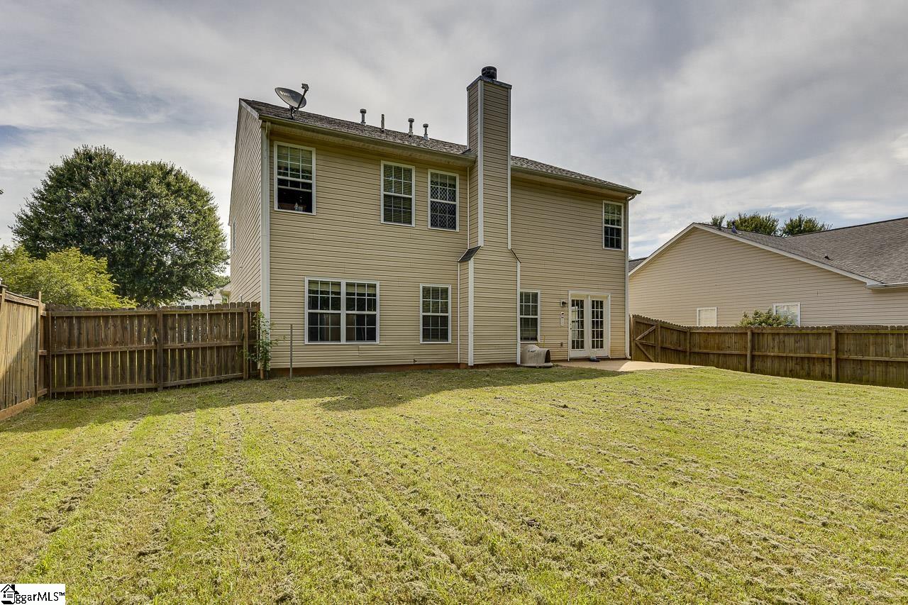 27 Farmbrook Way Simpsonville, SC 29681