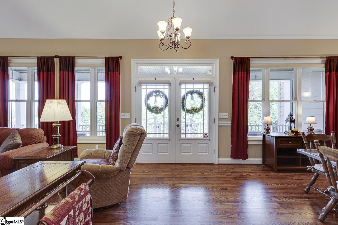 18 Glens Choice Court Greenville, SC 29609