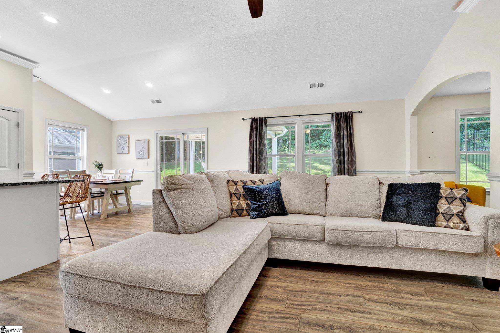 410 Bud Farmer Place Inman, SC 29349