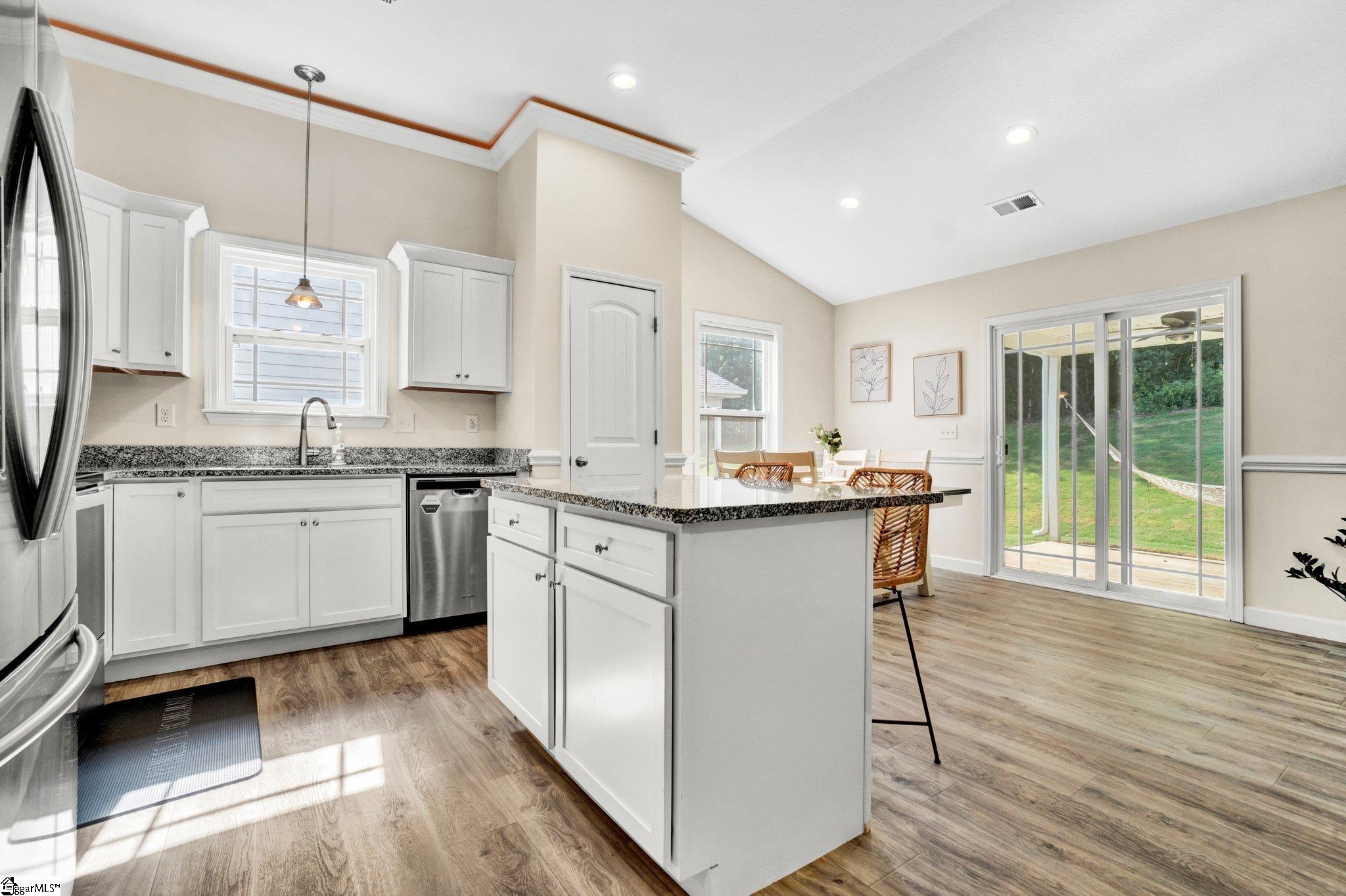 410 Bud Farmer Place Inman, SC 29349