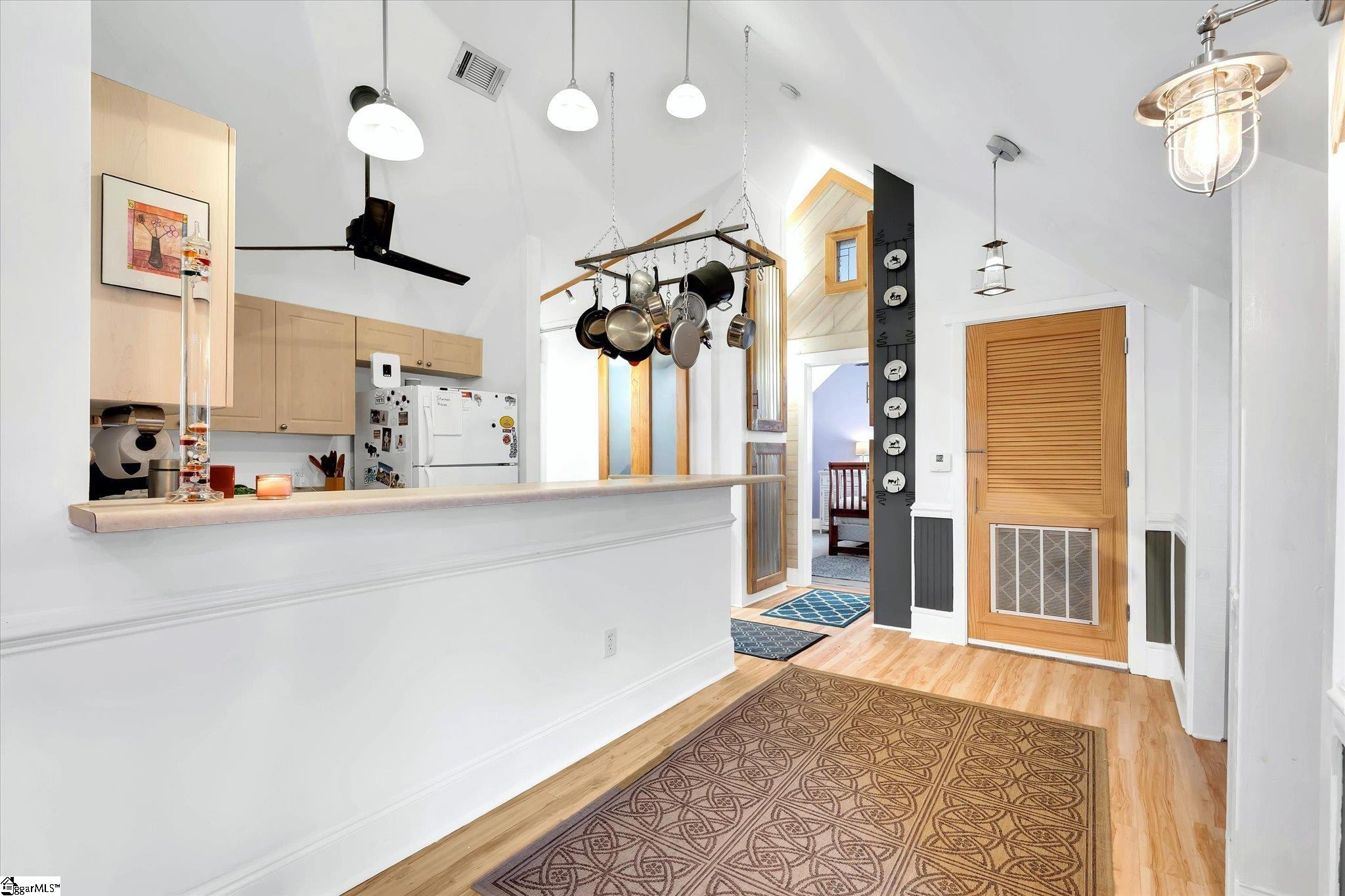 204 E Park Avenue UNIT Unit 1203 Greenville, SC 29601