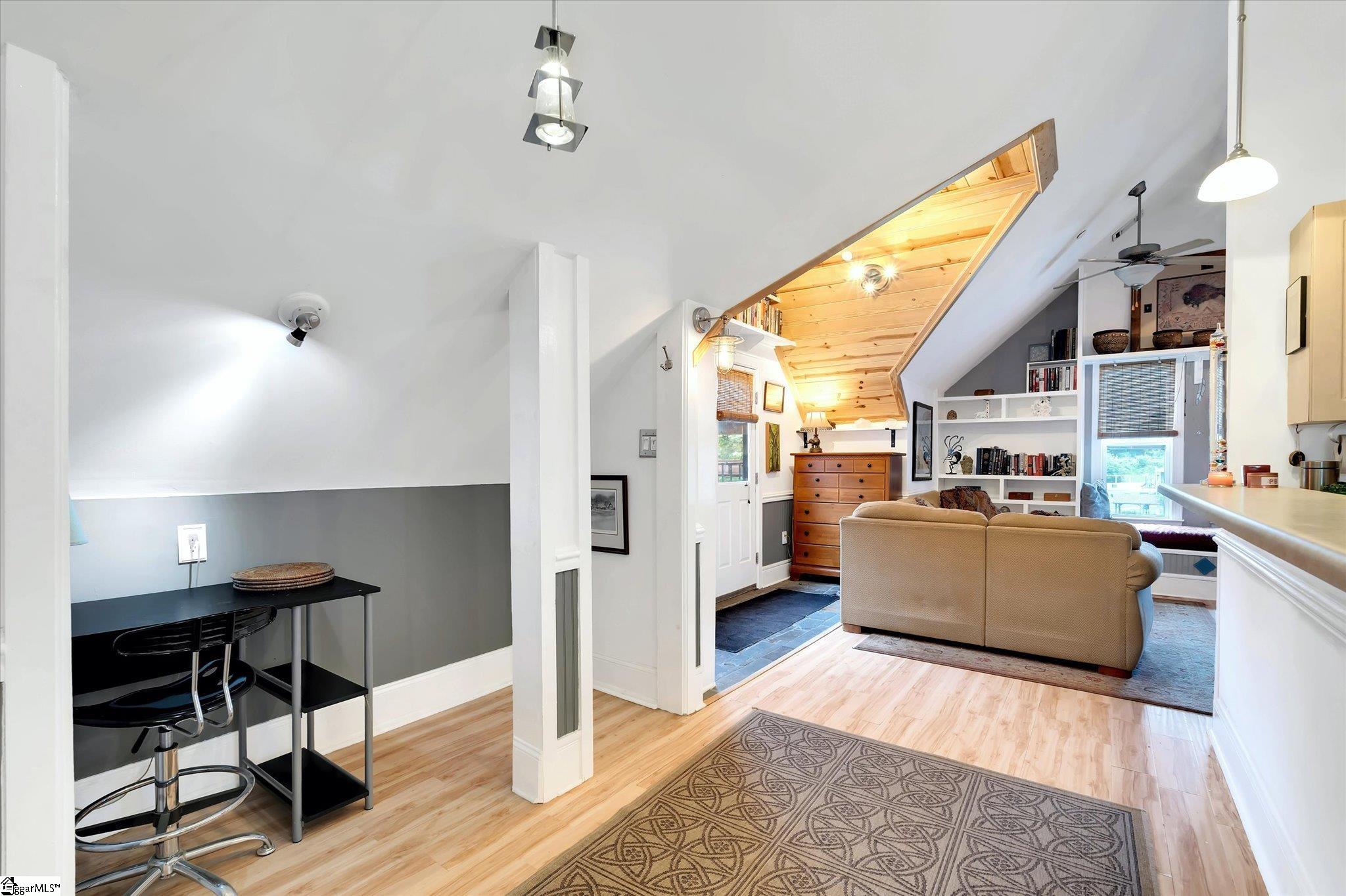 204 E Park Avenue UNIT Unit 1203 Greenville, SC 29601