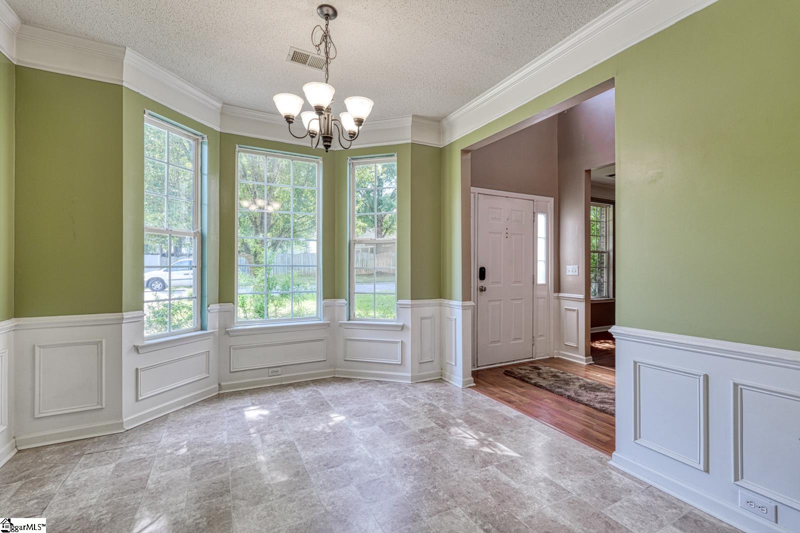 707 Birkhall Court Spartanburg, SC 29301