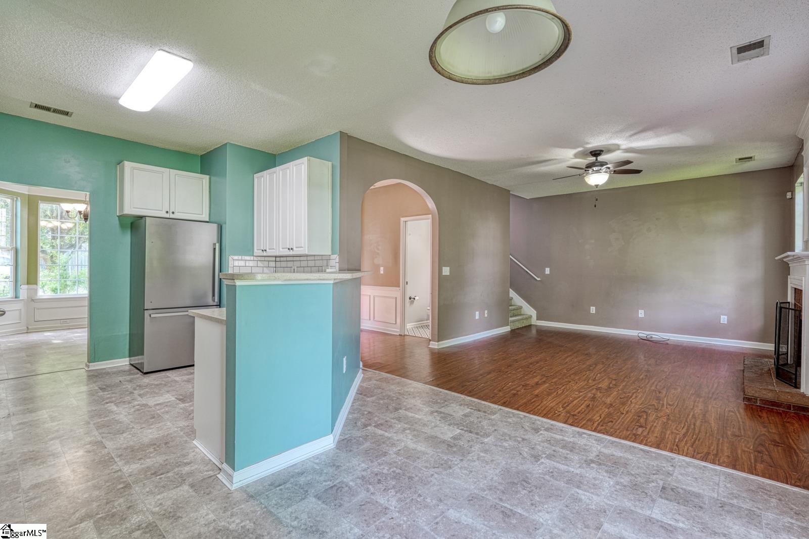 707 Birkhall Court Spartanburg, SC 29301