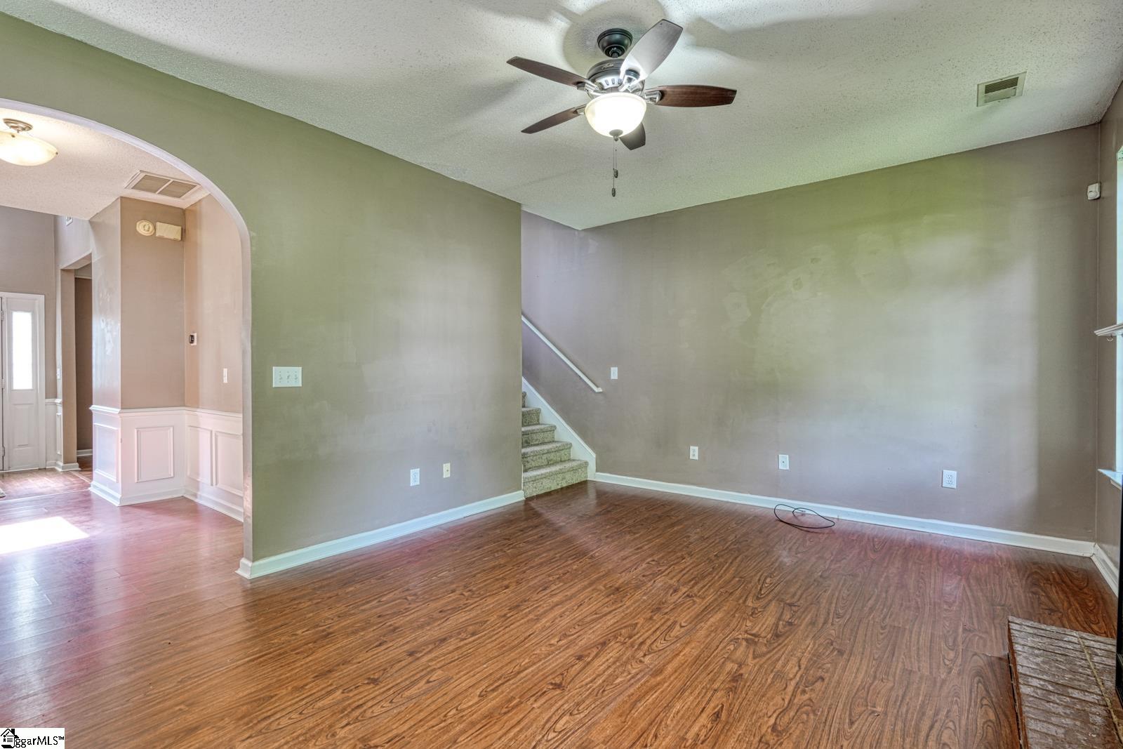 707 Birkhall Court Spartanburg, SC 29301