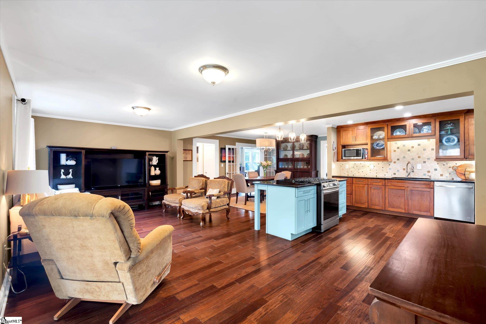 314 Parkins Mill Road Greenville, SC 29607