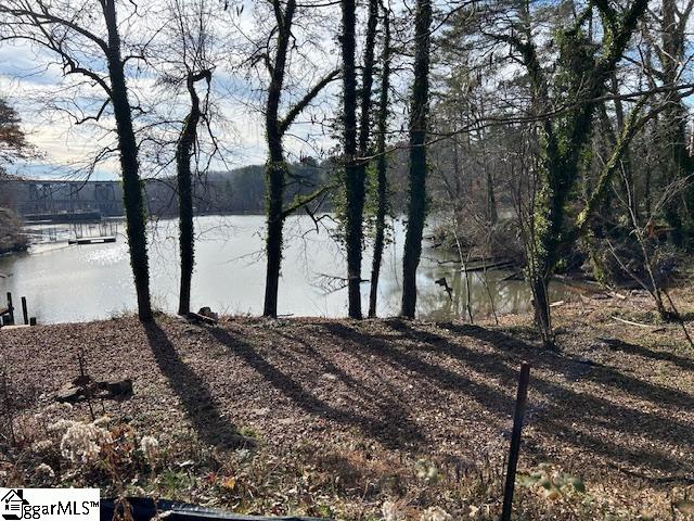 8 Debsyl Way Greenville, SC 29611