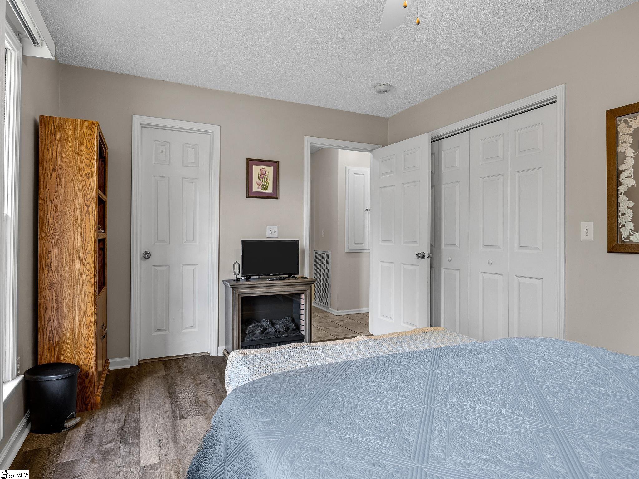 121 Lewis Burnett Drive Boiling Springs, SC 29316