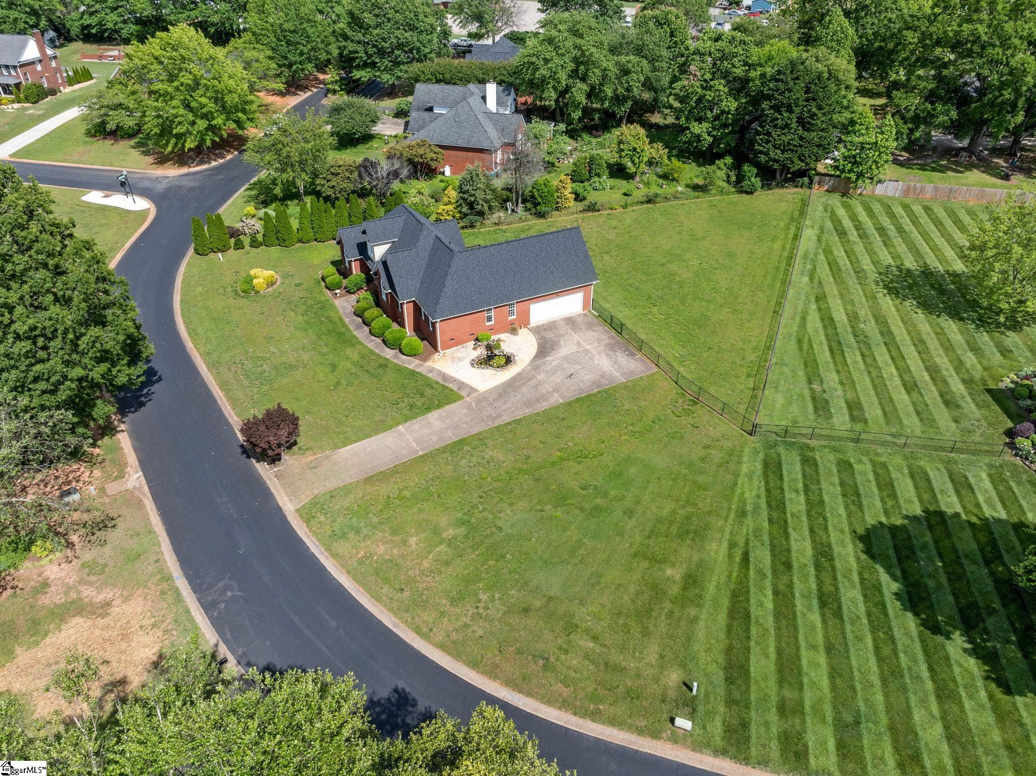 121 Lewis Burnett Drive Boiling Springs, SC 29316