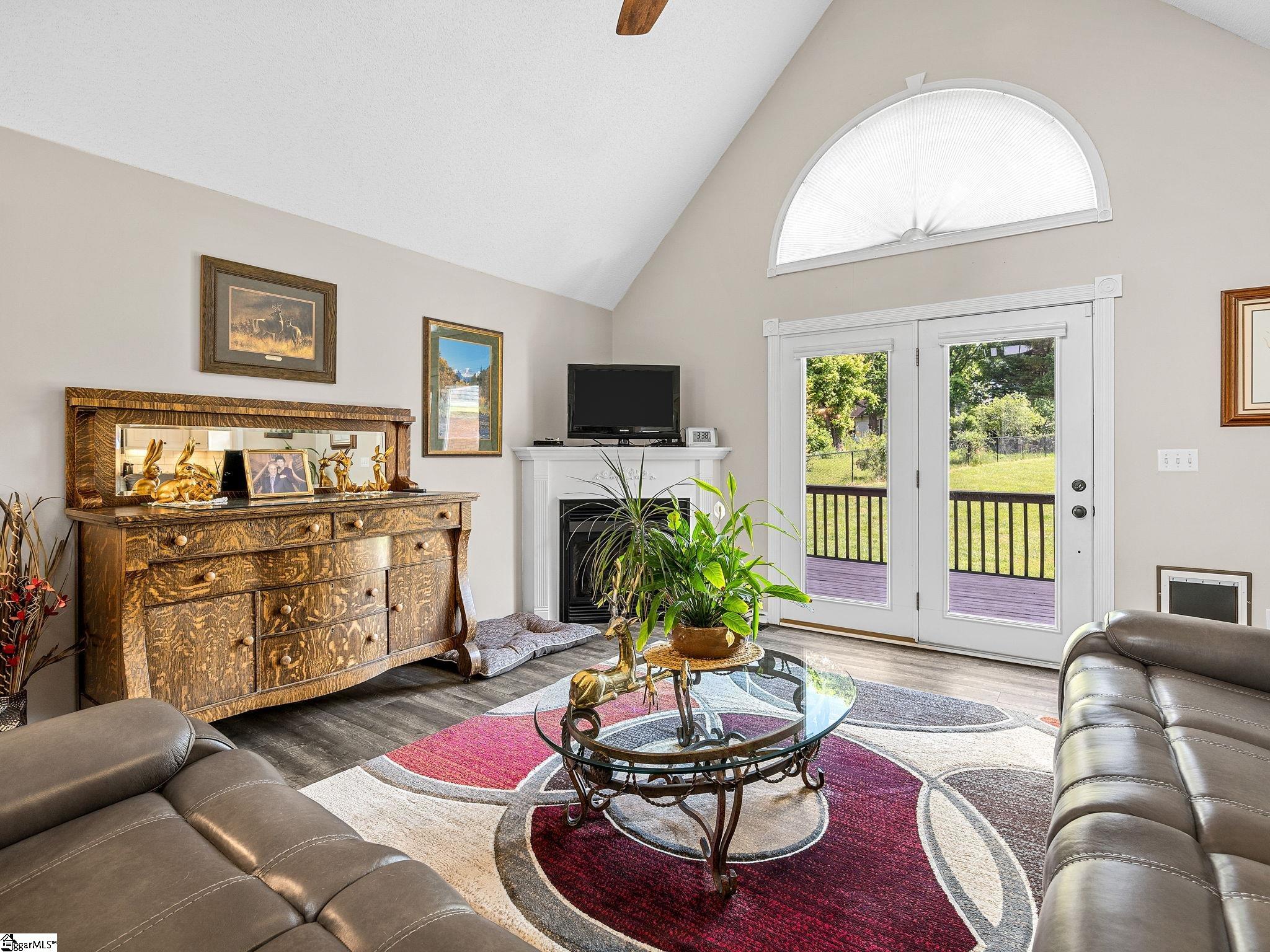 121 Lewis Burnett Drive Boiling Springs, SC 29316