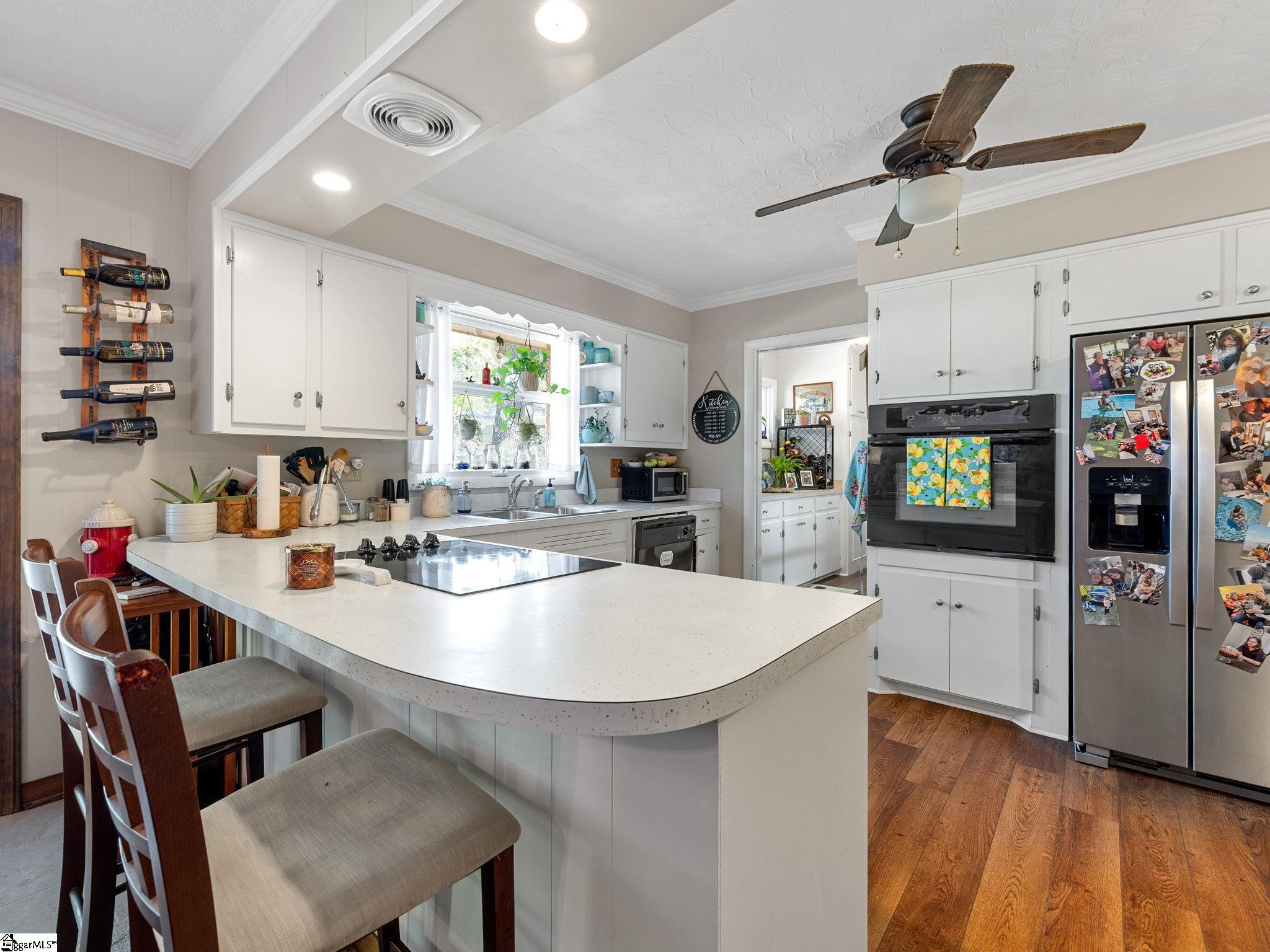 126 Spring Valley Drive Spartanburg, SC 29301