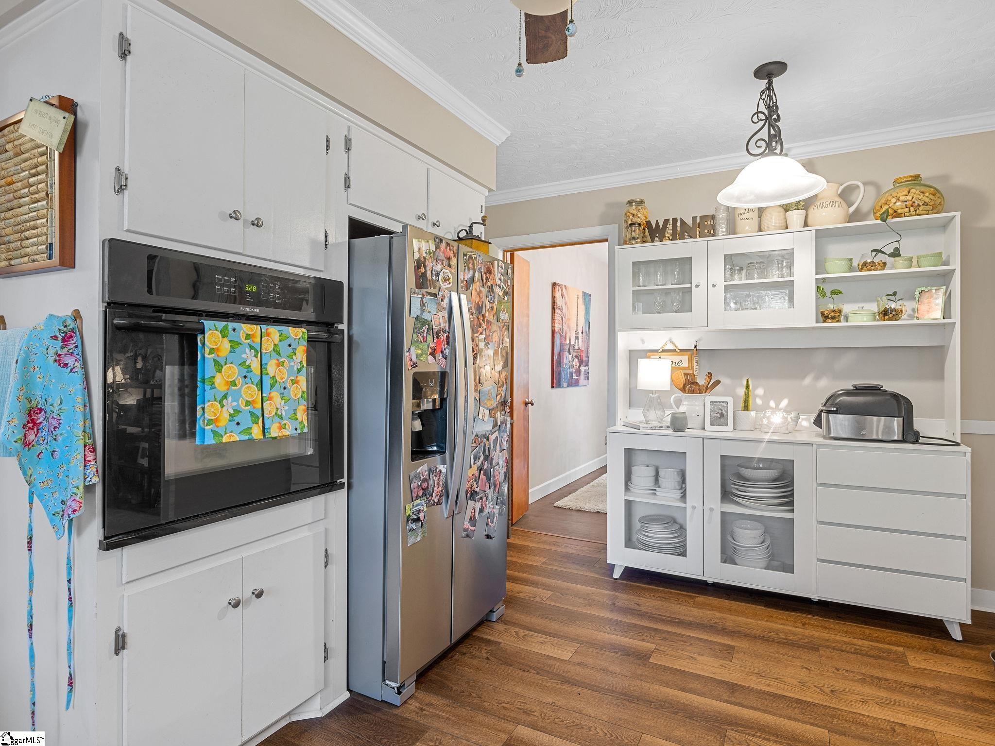 126 Spring Valley Drive Spartanburg, SC 29301