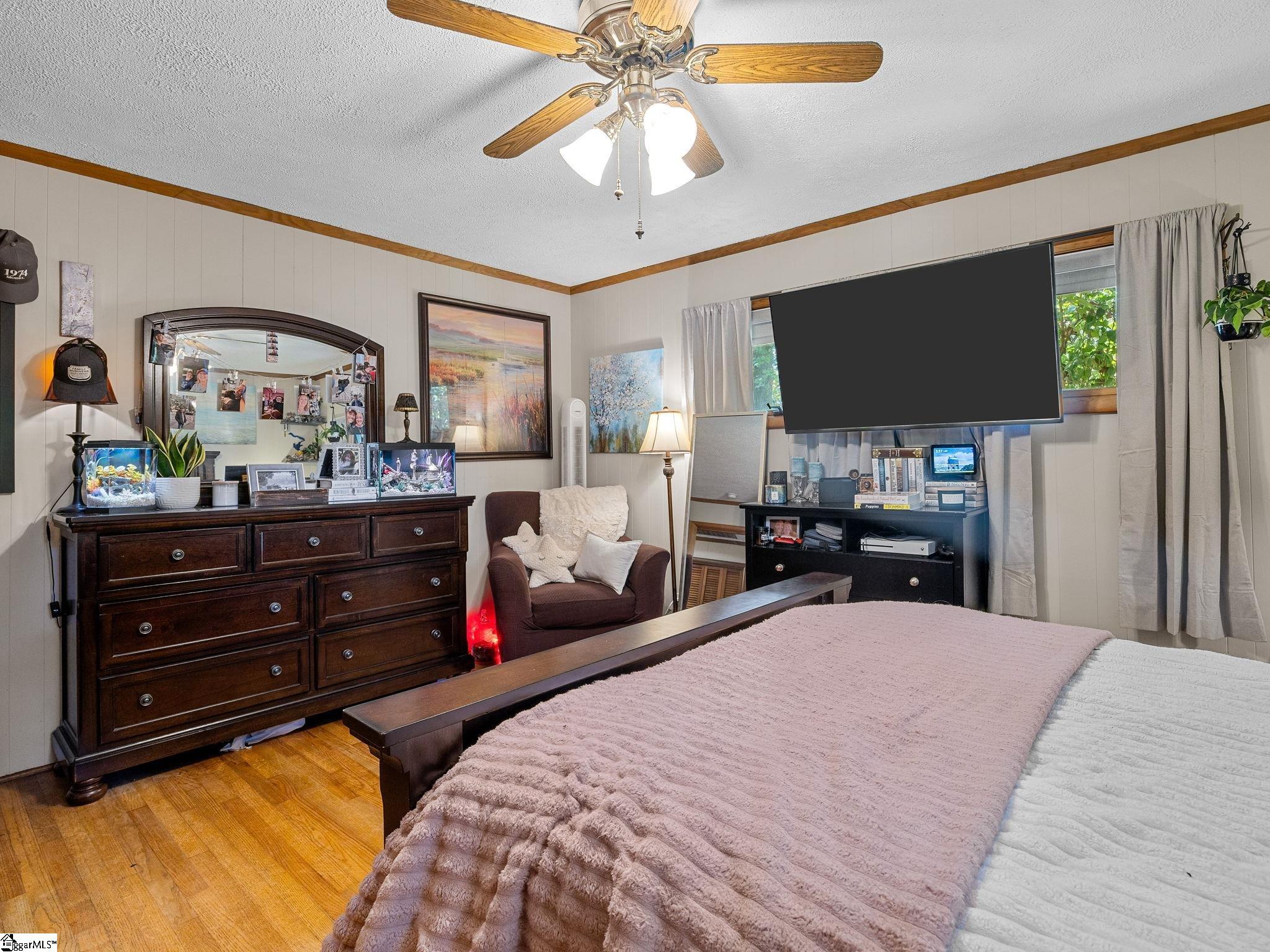 126 Spring Valley Drive Spartanburg, SC 29301