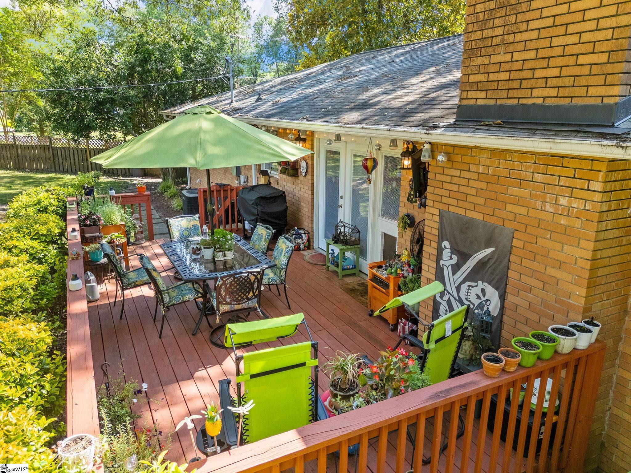 126 Spring Valley Drive Spartanburg, SC 29301