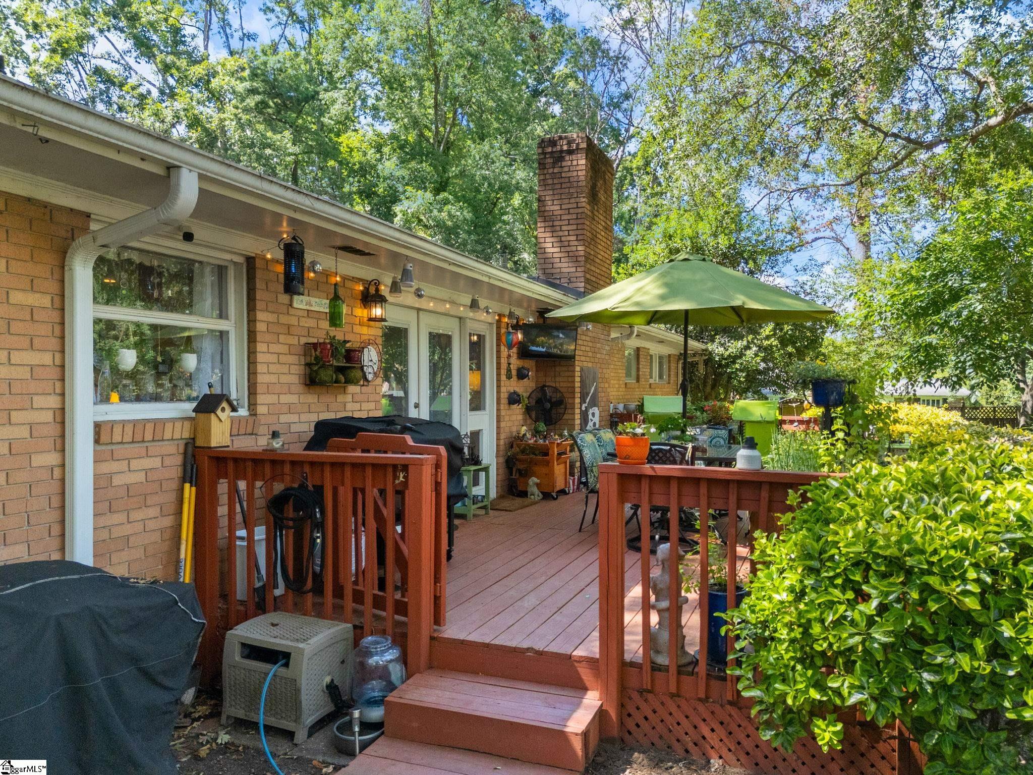 126 Spring Valley Drive Spartanburg, SC 29301