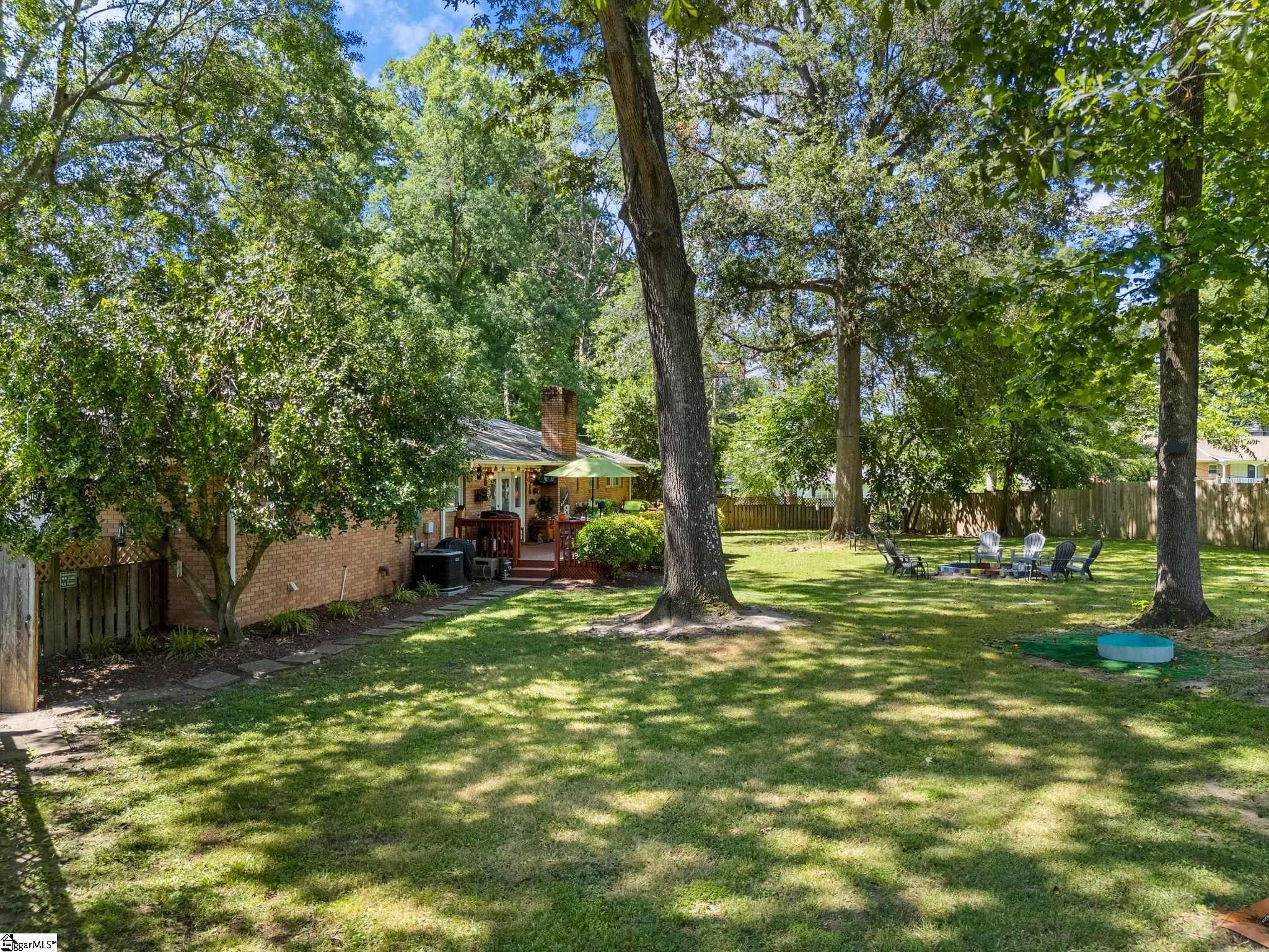 126 Spring Valley Drive Spartanburg, SC 29301