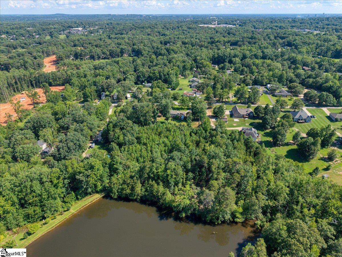 10 Hannah Springs Court Taylors, SC 29687
