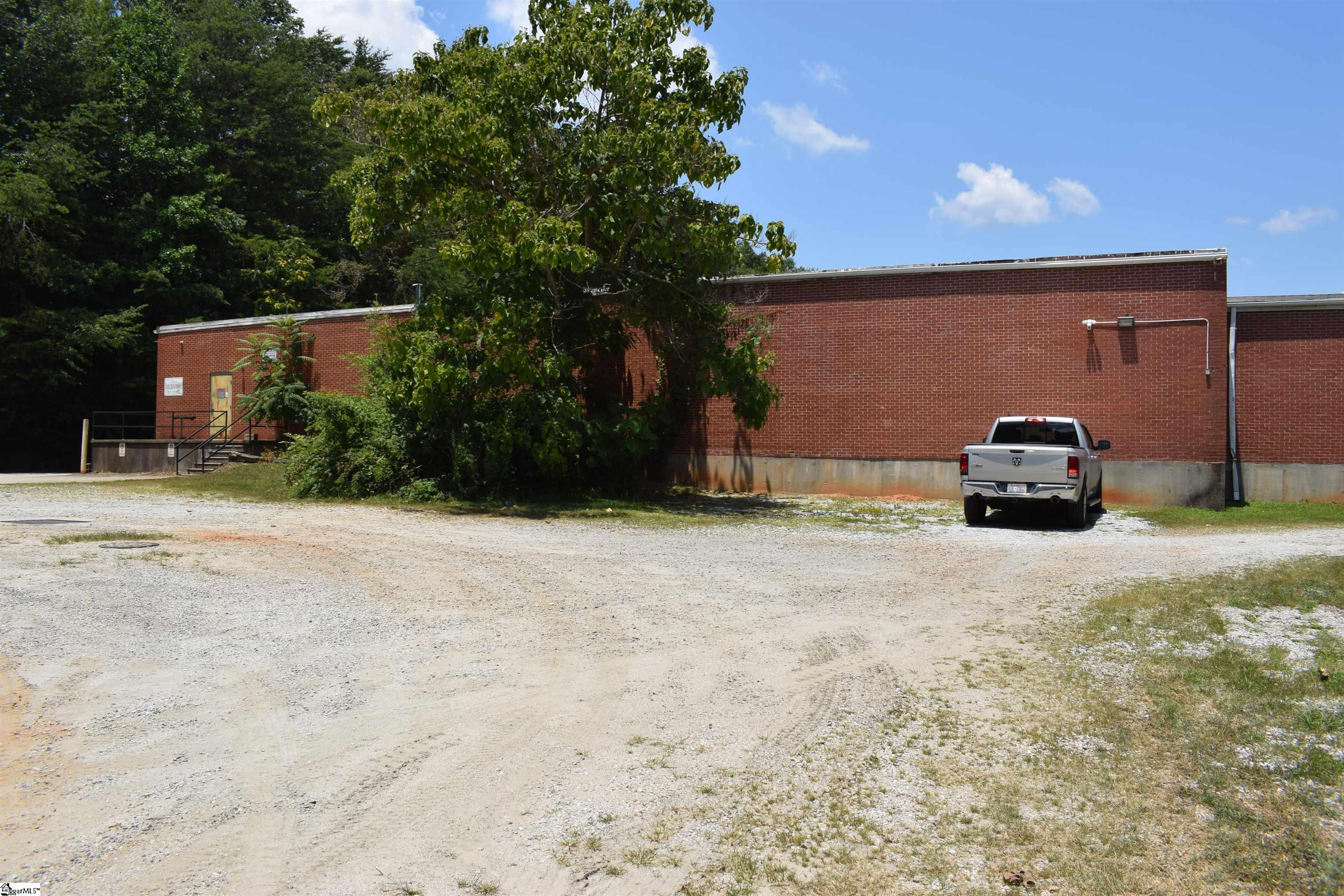 310 S Shamrock Avenue Landrum, SC 29356