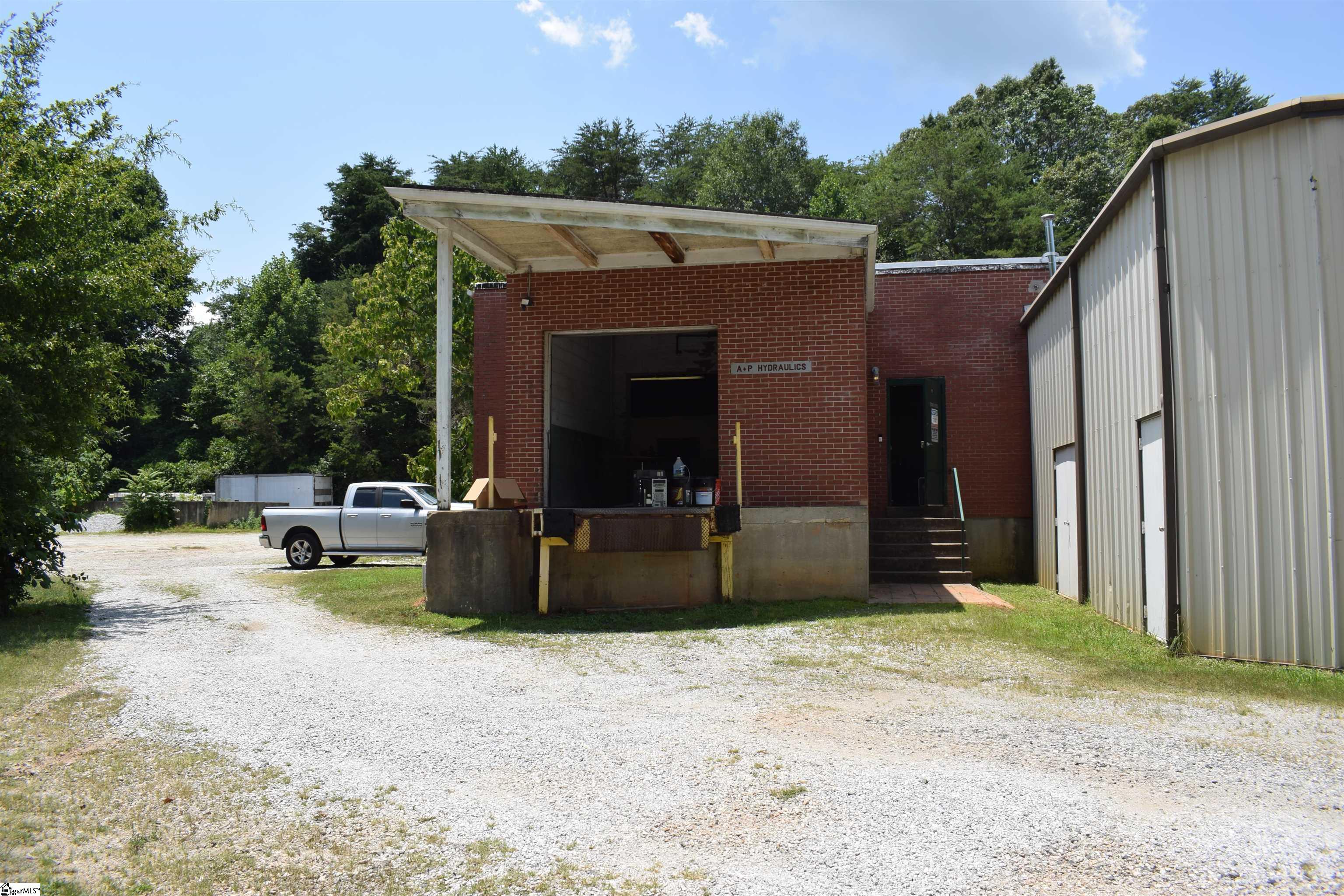 310 S Shamrock Avenue Landrum, SC 29356