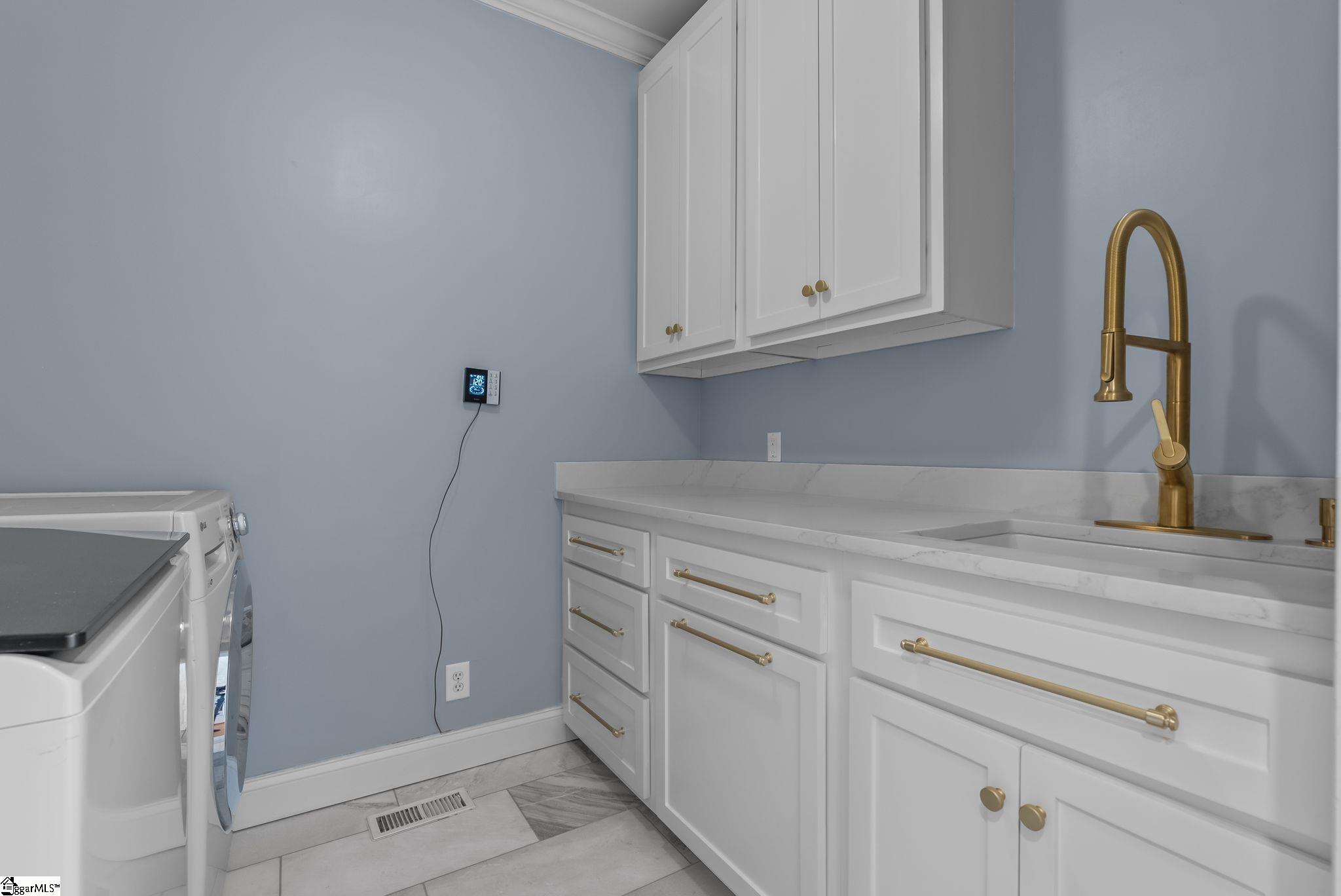 121 Berrow Way Taylors, SC 29687