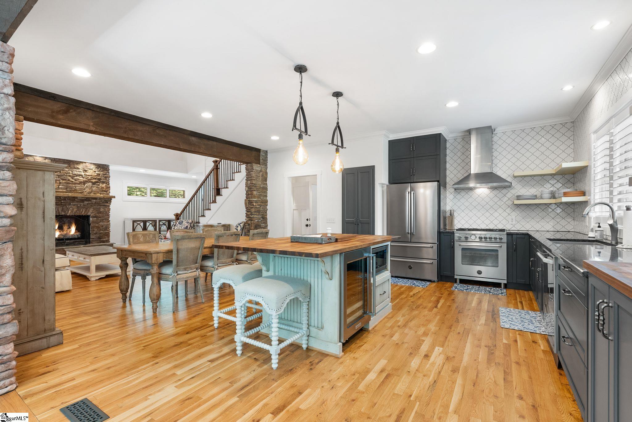 225 Starlight Lane Fair Play, SC 29643