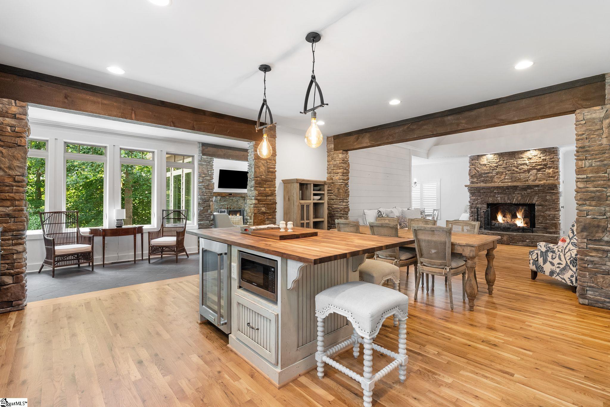 225 Starlight Lane Fair Play, SC 29643