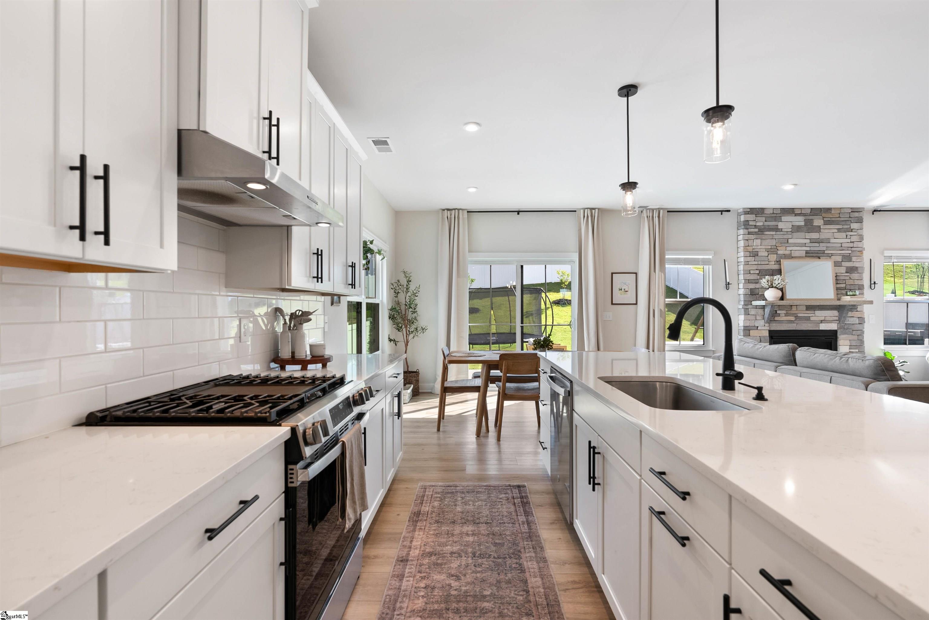 205 Skylyn Ridge Greenville, SC 29607