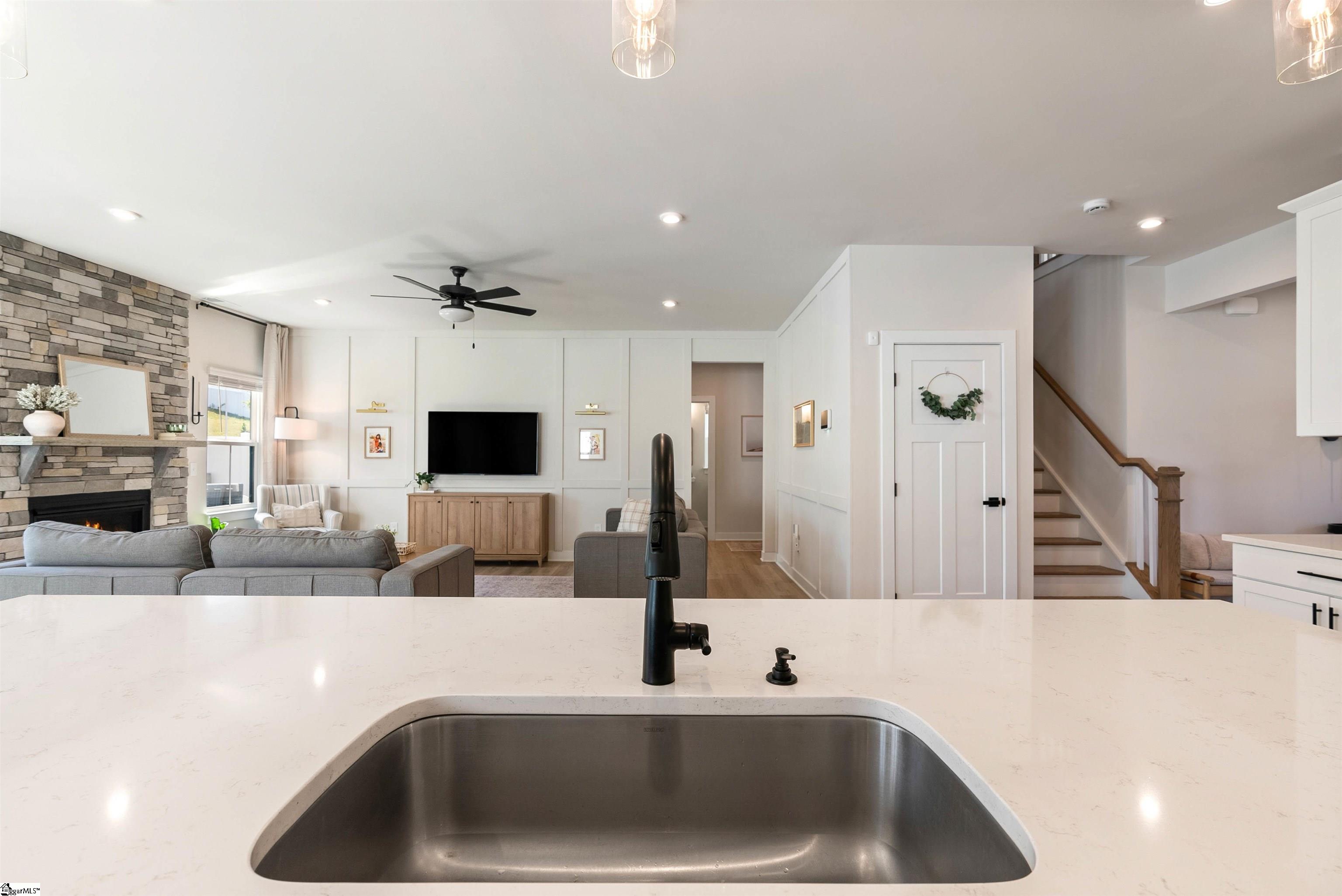 205 Skylyn Ridge Greenville, SC 29607