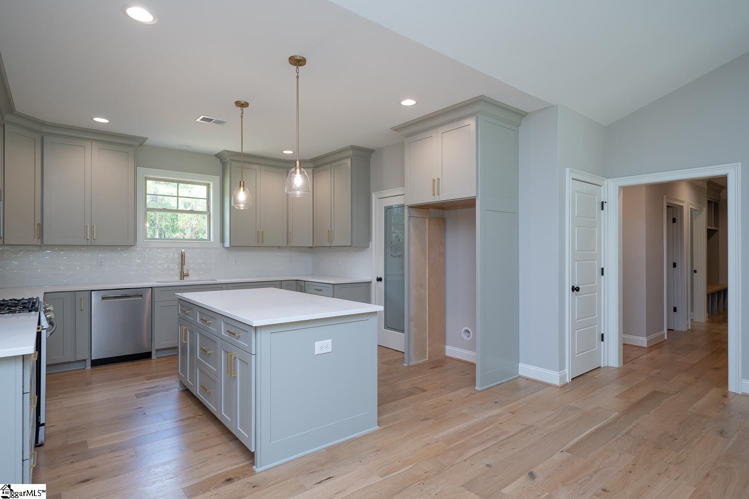 1342 Mount Carmel Road Gray Court, SC 29645