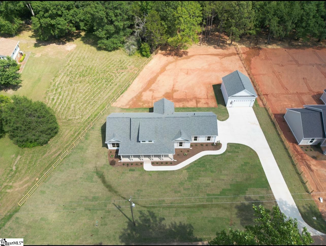 1342 Mount Carmel Road Gray Court, SC 29645