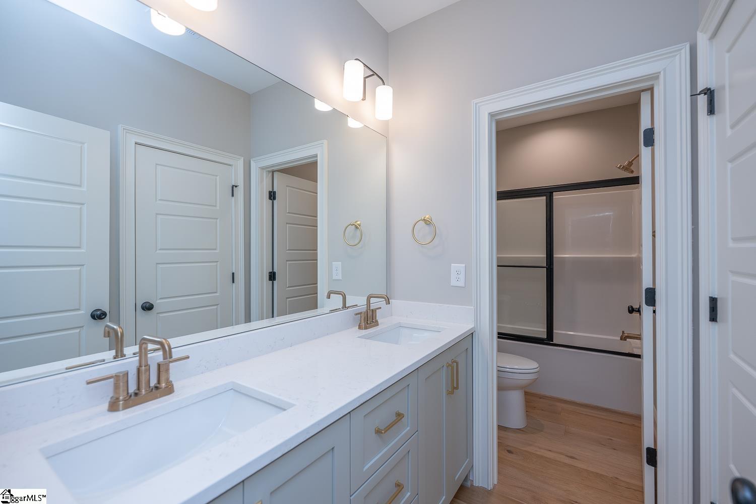 1342 Mount Carmel Road Gray Court, SC 29645