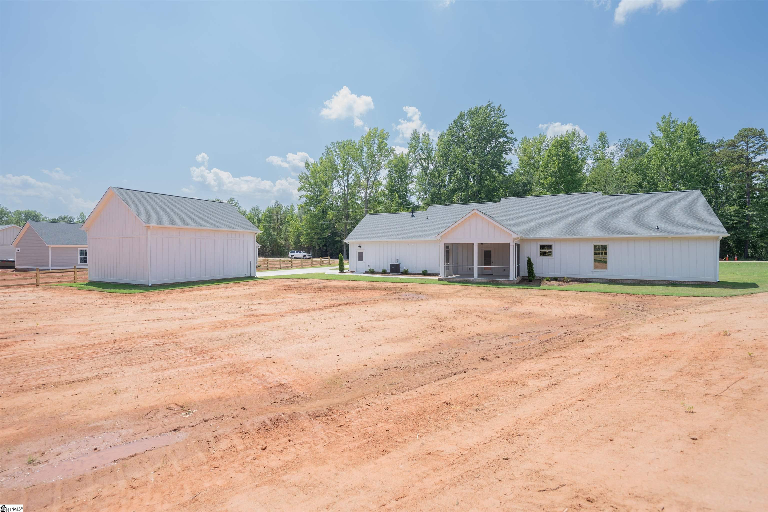 1342 Mount Carmel Road Gray Court, SC 29645
