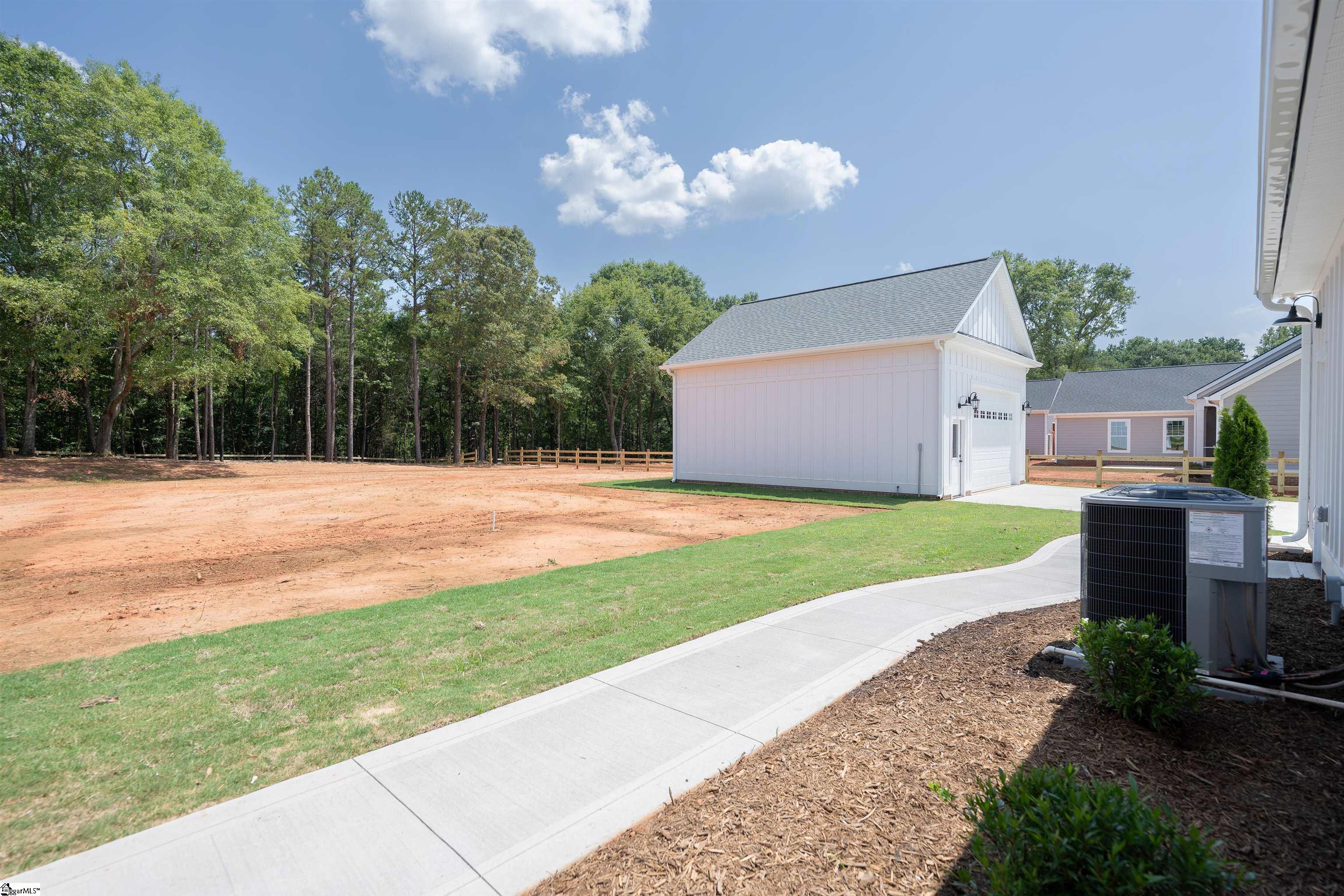 1342 Mount Carmel Road Gray Court, SC 29645