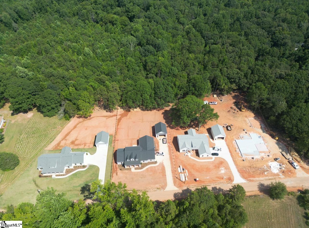 1342 Mount Carmel Road Gray Court, SC 29645
