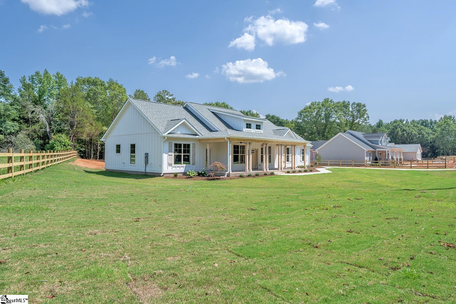 1342 Mount Carmel Road Gray Court, SC 29645