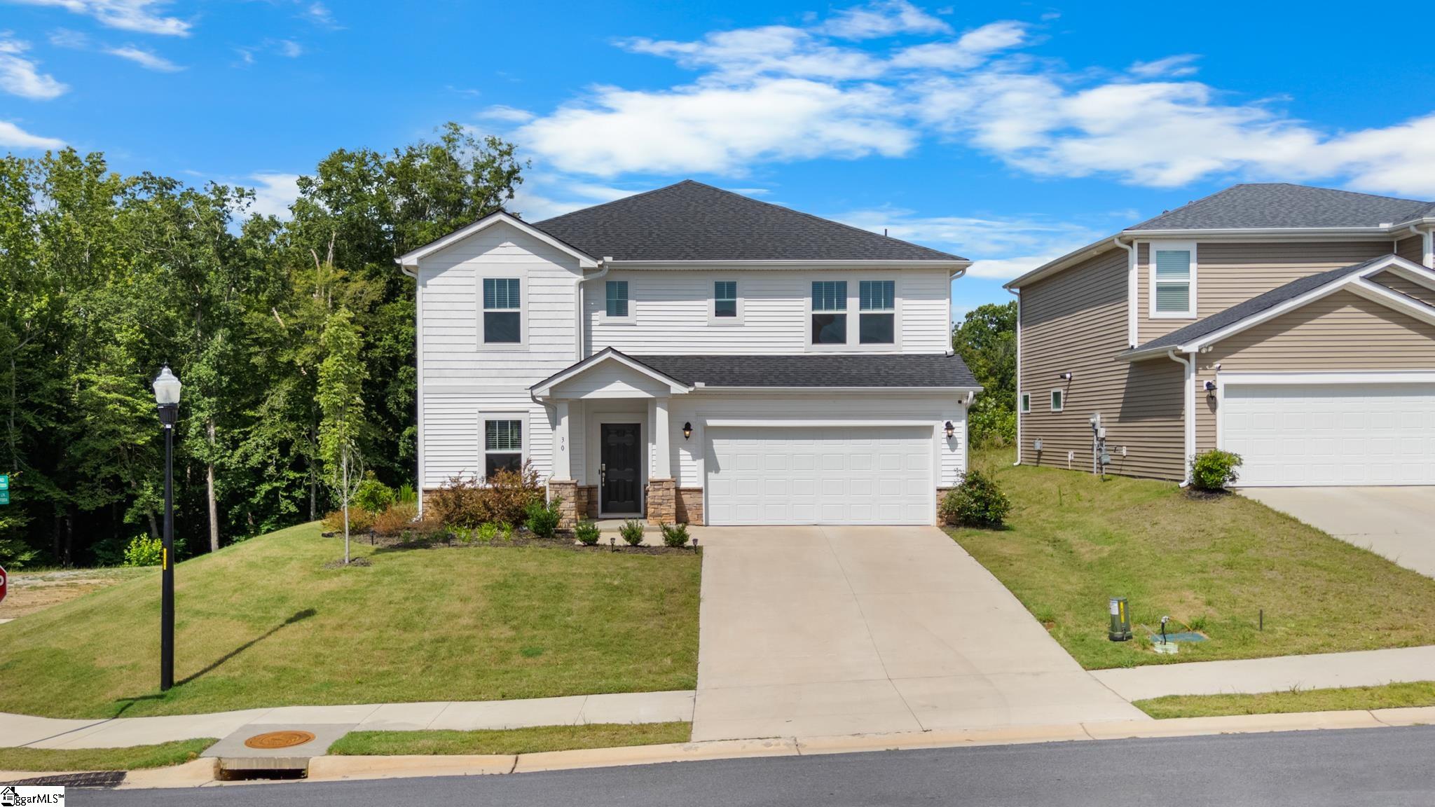 30 Shorncliffe Road Simpsonville, SC 29680