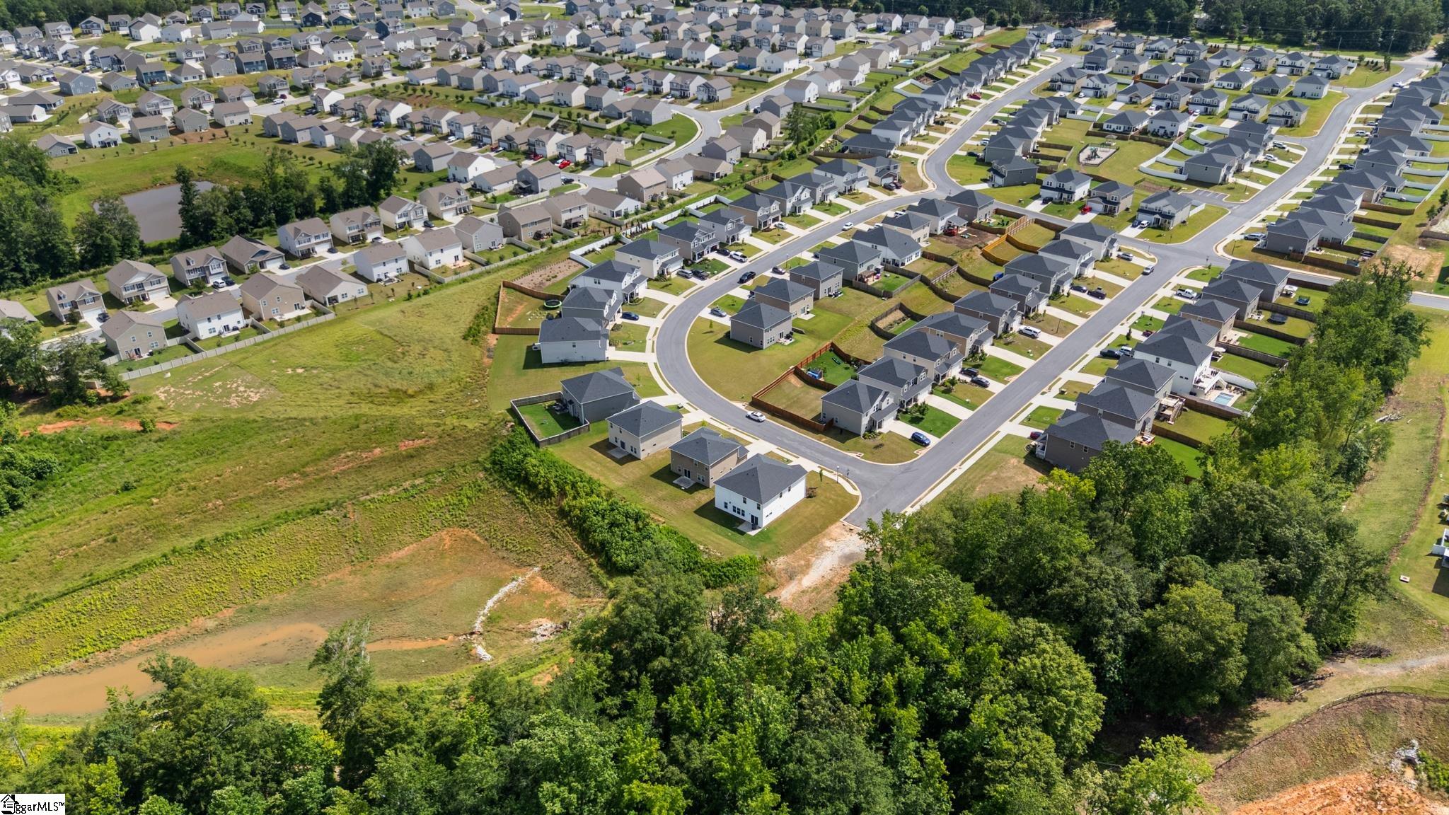 30 Shorncliffe Road Simpsonville, SC 29680