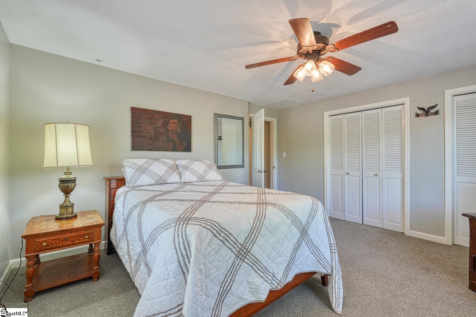 1212 Riveroak Road Inman, SC 29349